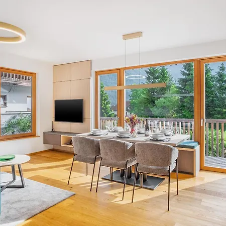 West Alpine In&out * Kranjska Gora