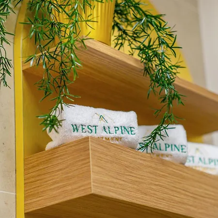 Apartma West Alpine *