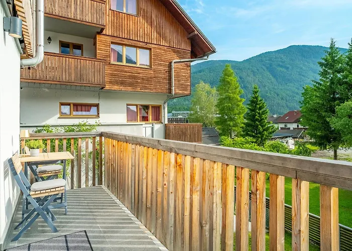 West Alpine In&out Apartmán